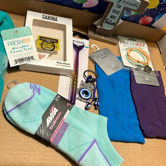 New Ladies/Women Mixed Lot Accessories Bundle of 9 Items Gift Idea (H-8) - Picture 14 of 16